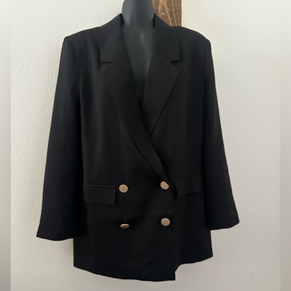 Alexia Admor Black Blazer with Gold Buttons new double breasted